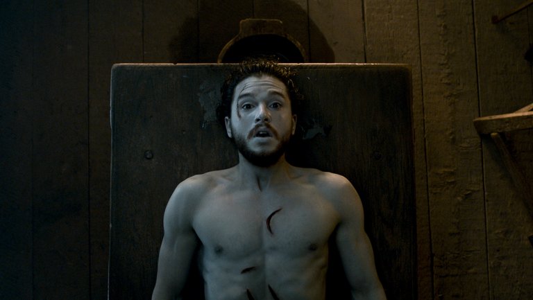 Game Of Thrones Fans Think Jon Snow Will Die In The Last Episode