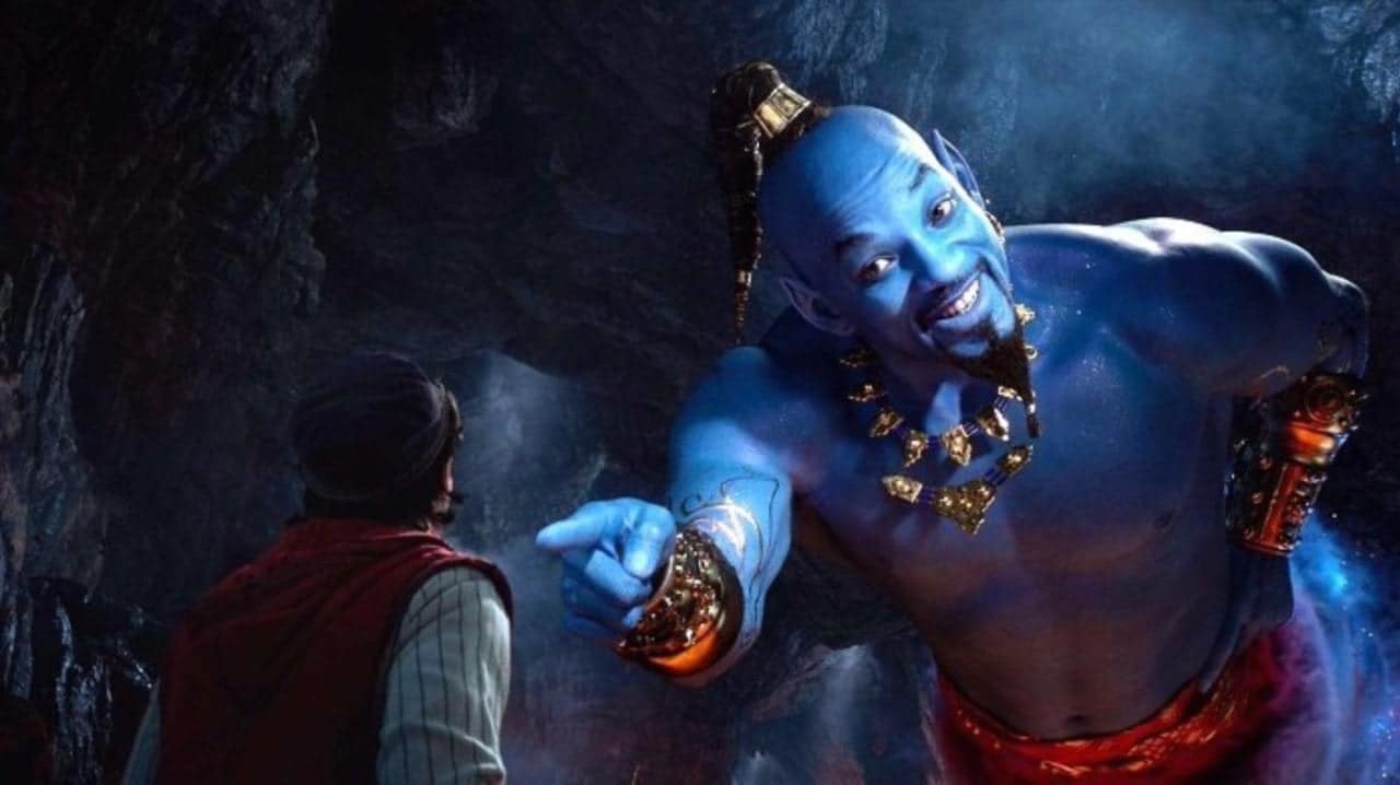 Disneyland Guest Trips on Acid Falls Into a Lake, Ends up Naked Outside the Park