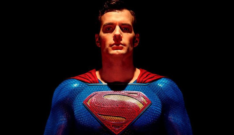 Henry Cavill's New Instagram Photo Channels Superman