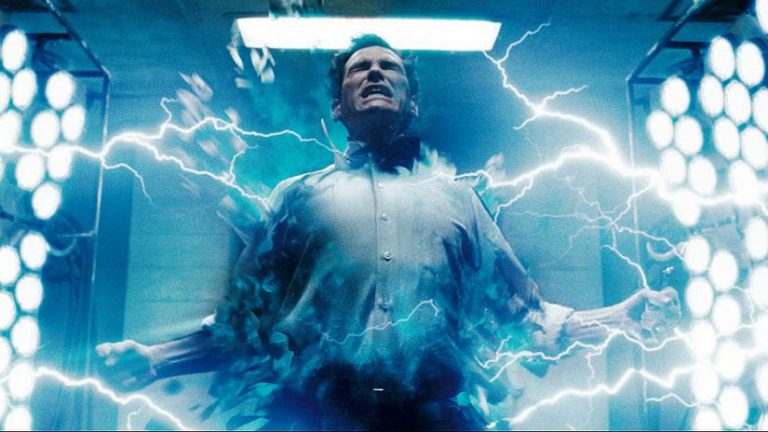 Watchmen's Big Dr Manhattan Reveal Changes Everything We Thought We Knew