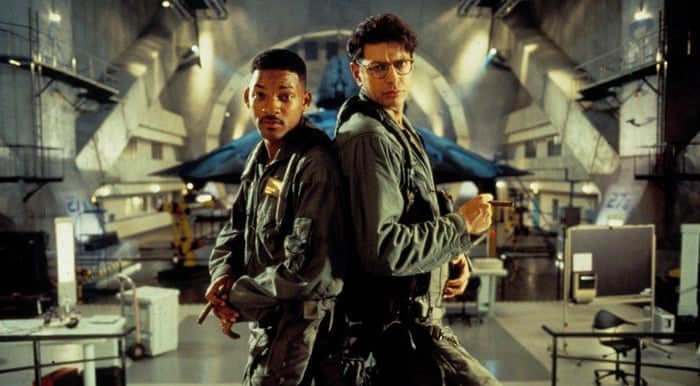Will Smith lead Independence Day - Other Iconic Movie Pilots