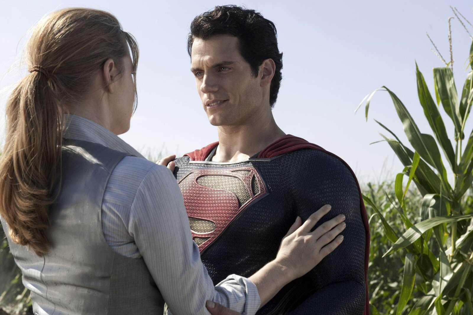 Henry Cavill and Amy Adams in Man of Steel