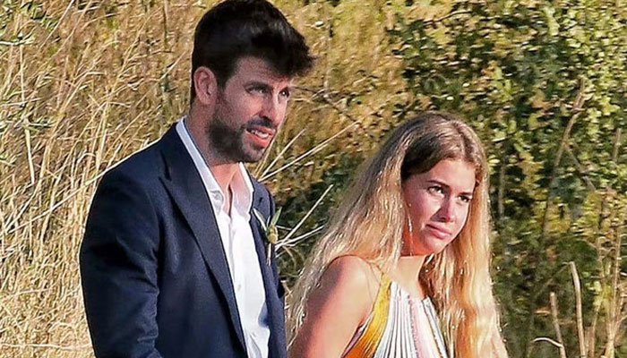 Shakira is furious at spotting Pique with his new girlfriend Clara Chia Marti