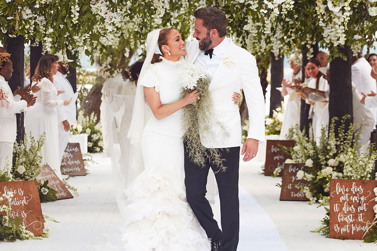 Ben Affleck and Jennifer Lopez at their Goergia wedding