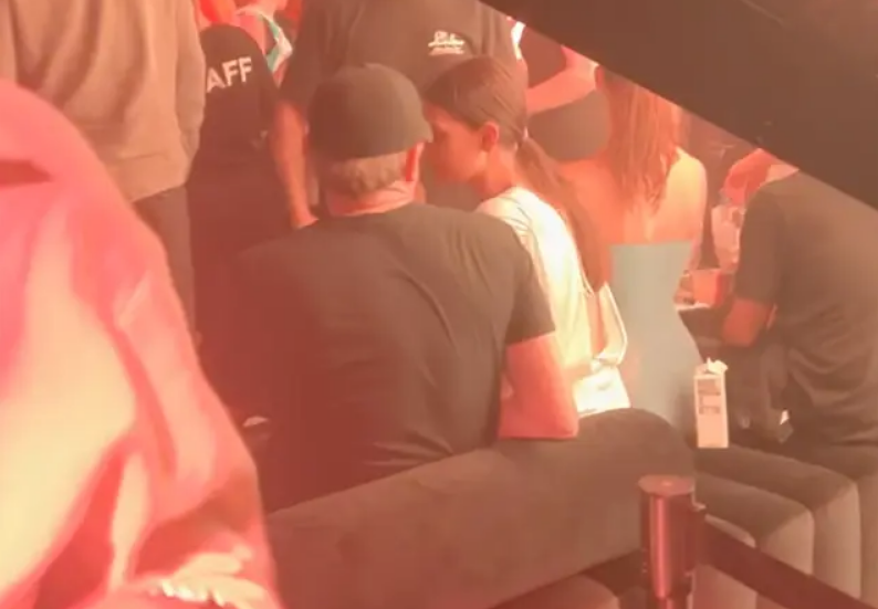 Leonardo DiCaprio Spotted chatting with beautiful women