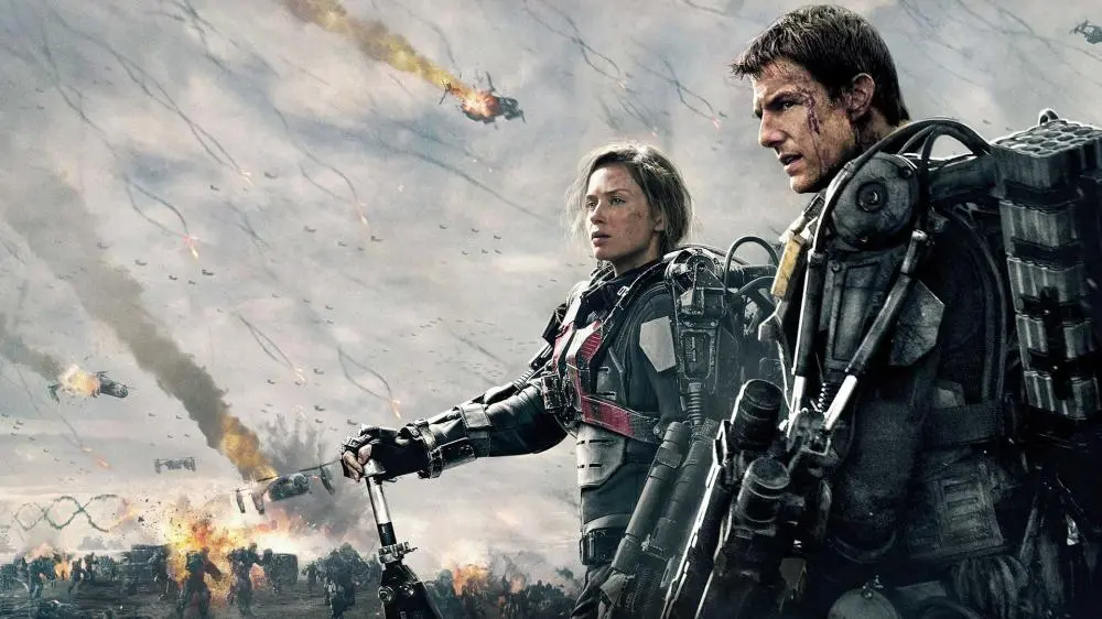 Emily Blunt and Tom Cruise in the movie Edge Of Tomorrow